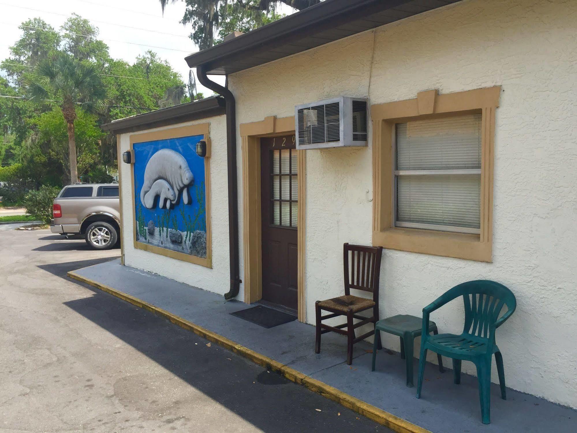 Motel Crystal Manatee Crystal River Exterior foto